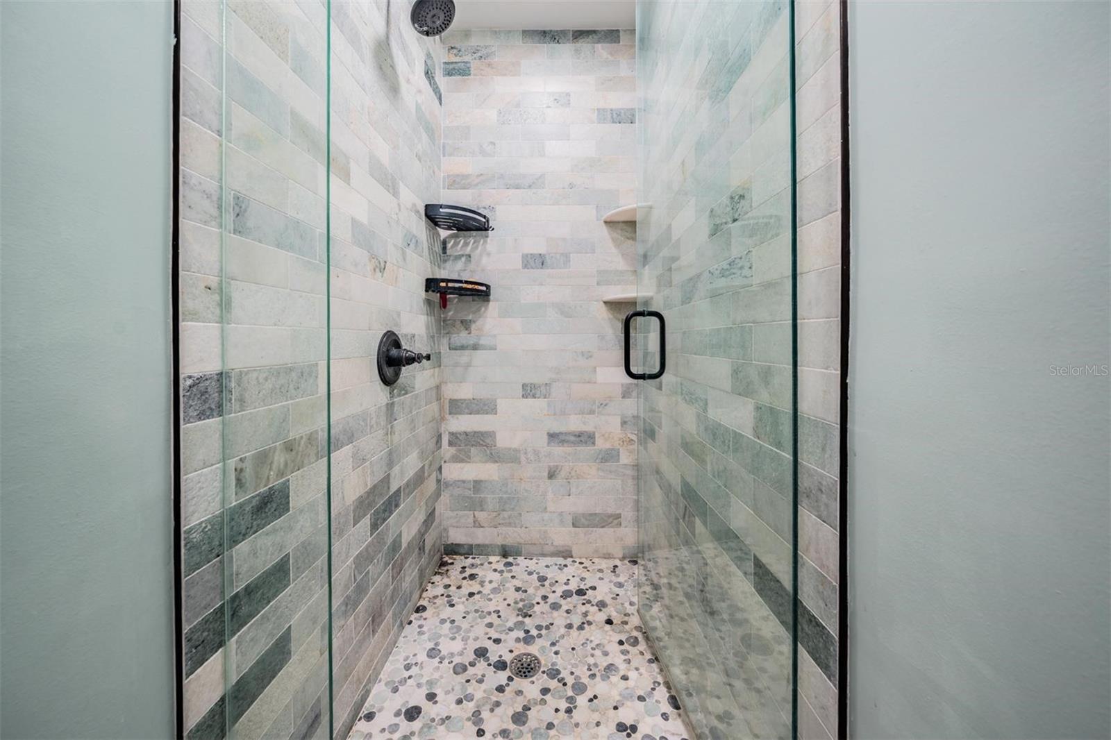 Image 22 of 36 For 5019 1st Avenue N