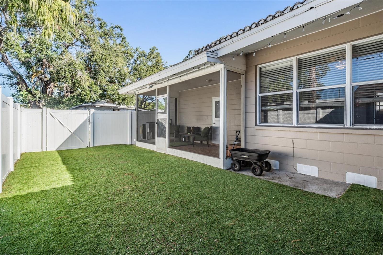 Image 29 of 36 For 5019 1st Avenue N