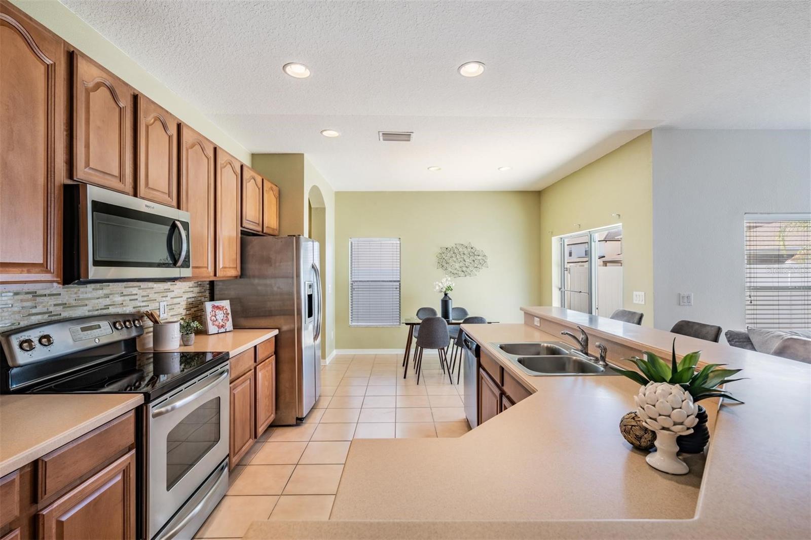 Image 11 of 39 For 9954 Jasmine Brook Circle