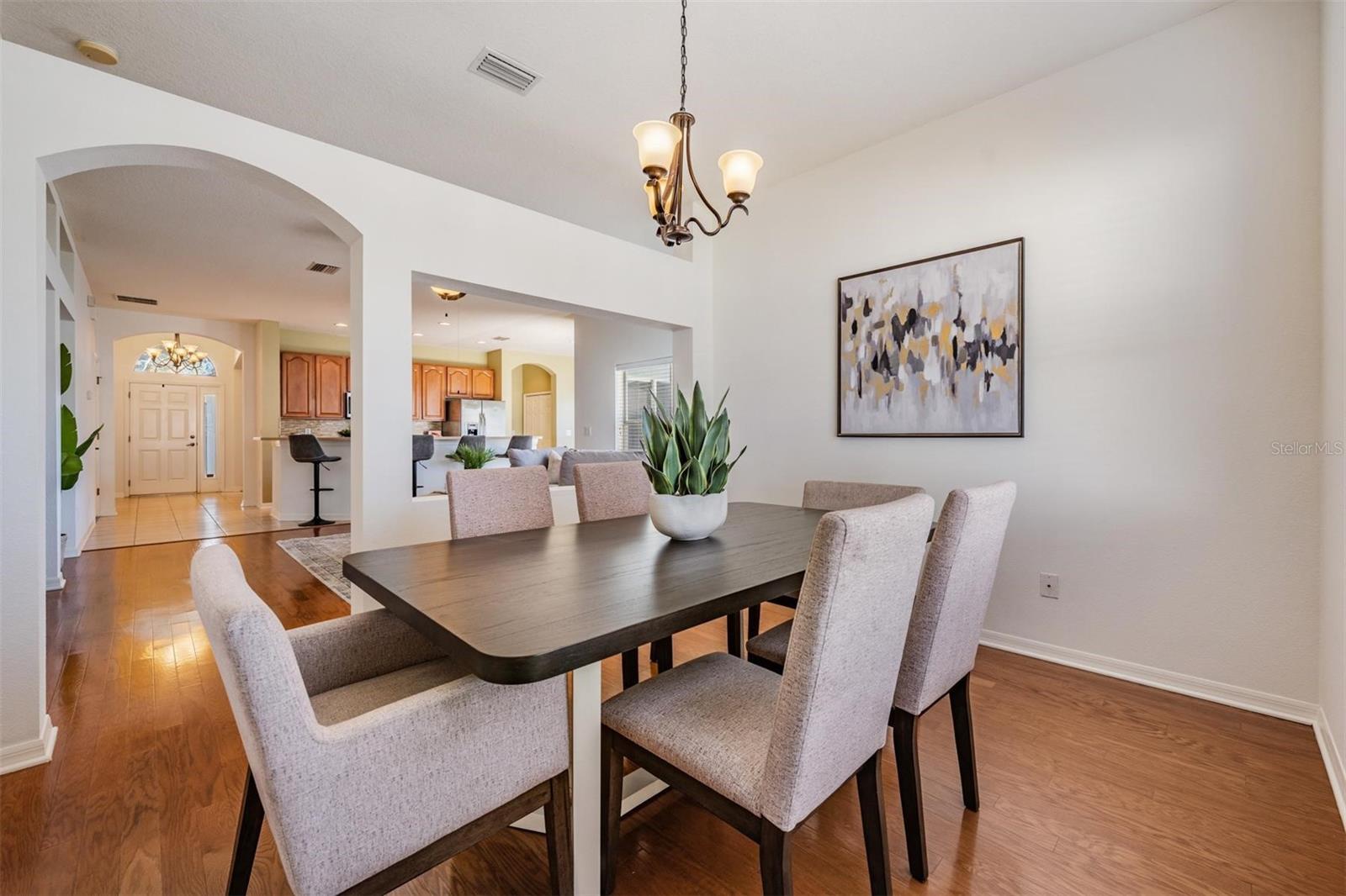 Image 18 of 39 For 9954 Jasmine Brook Circle