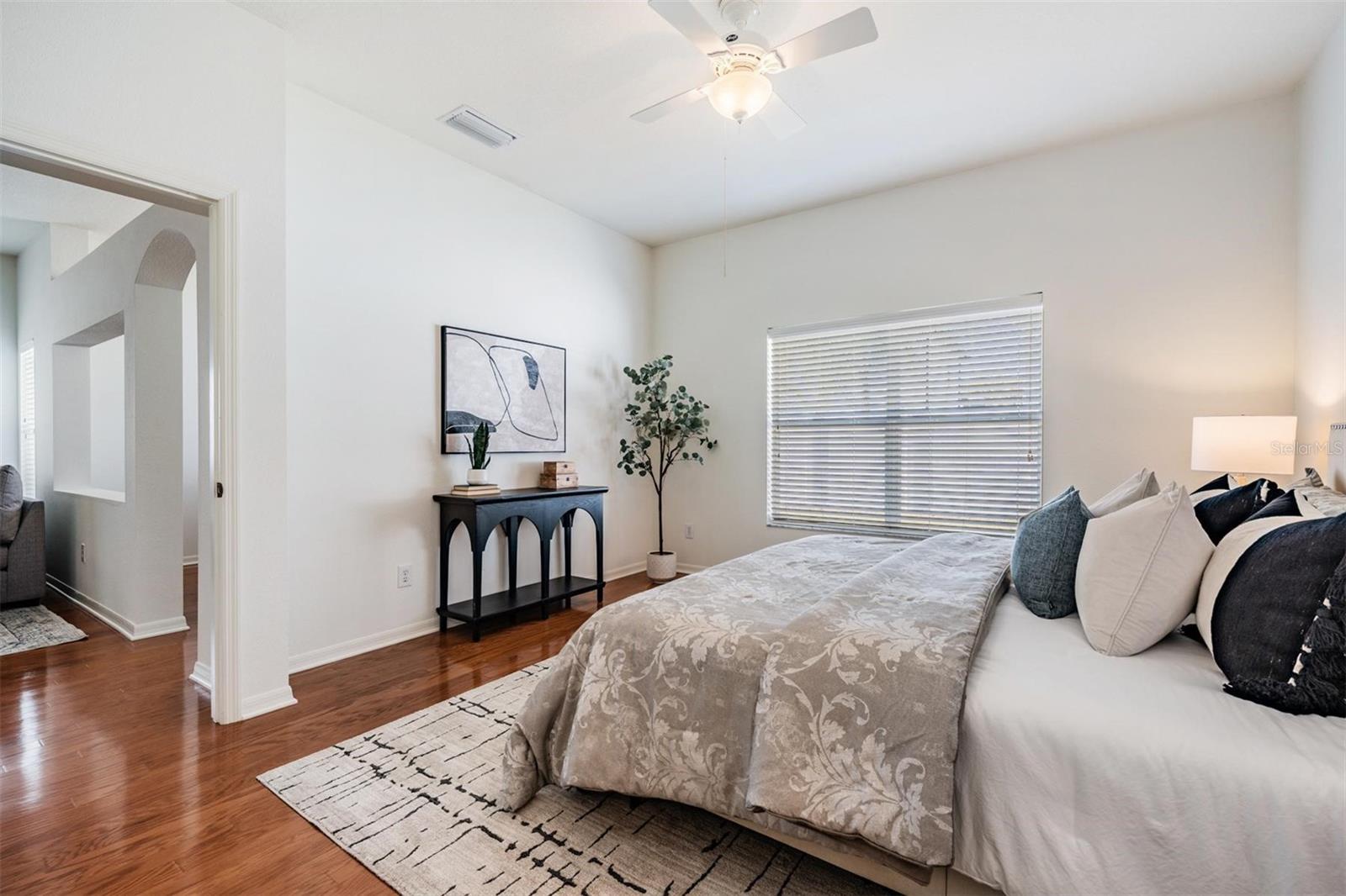 Image 21 of 39 For 9954 Jasmine Brook Circle