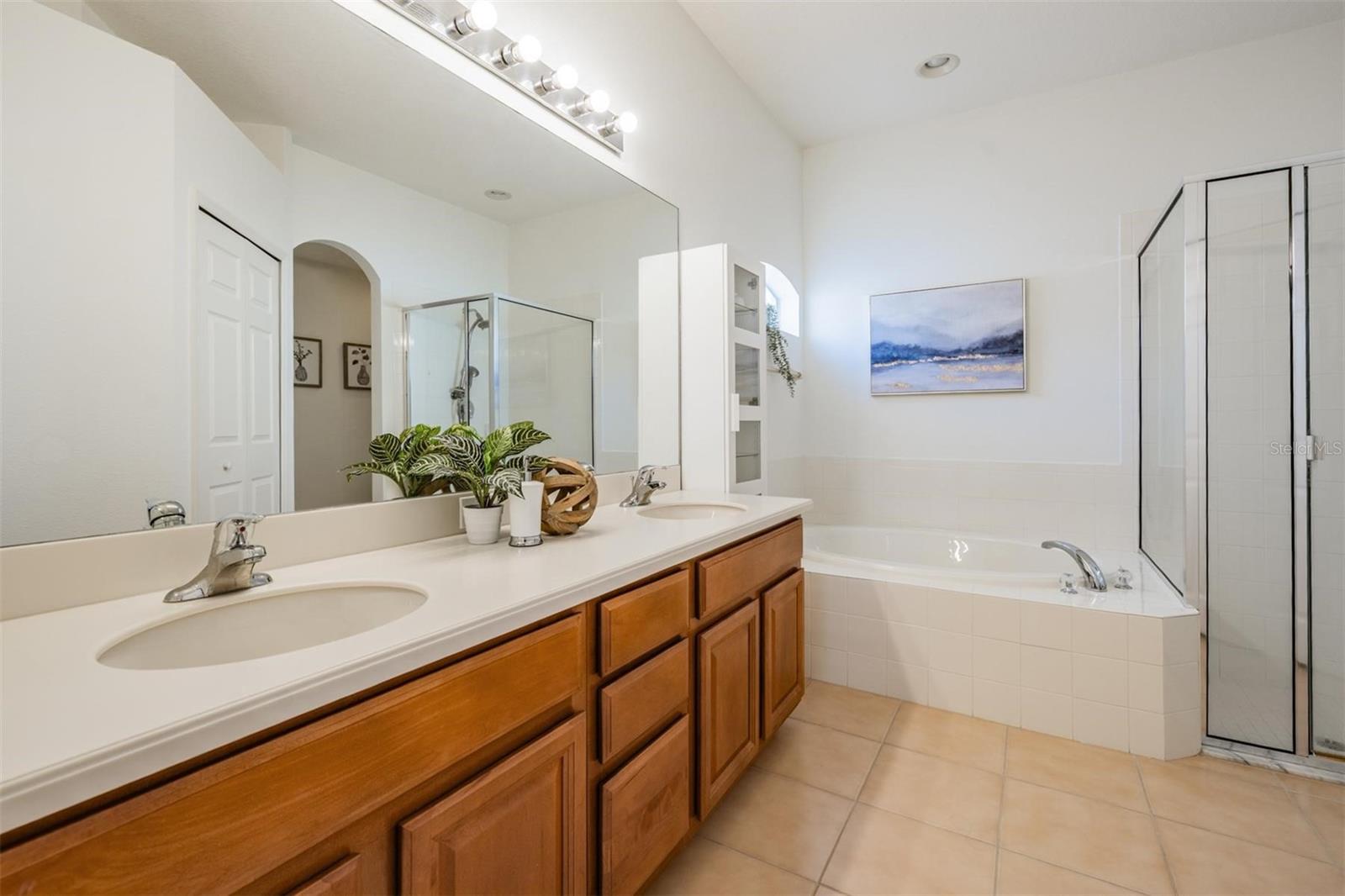 Image 22 of 39 For 9954 Jasmine Brook Circle