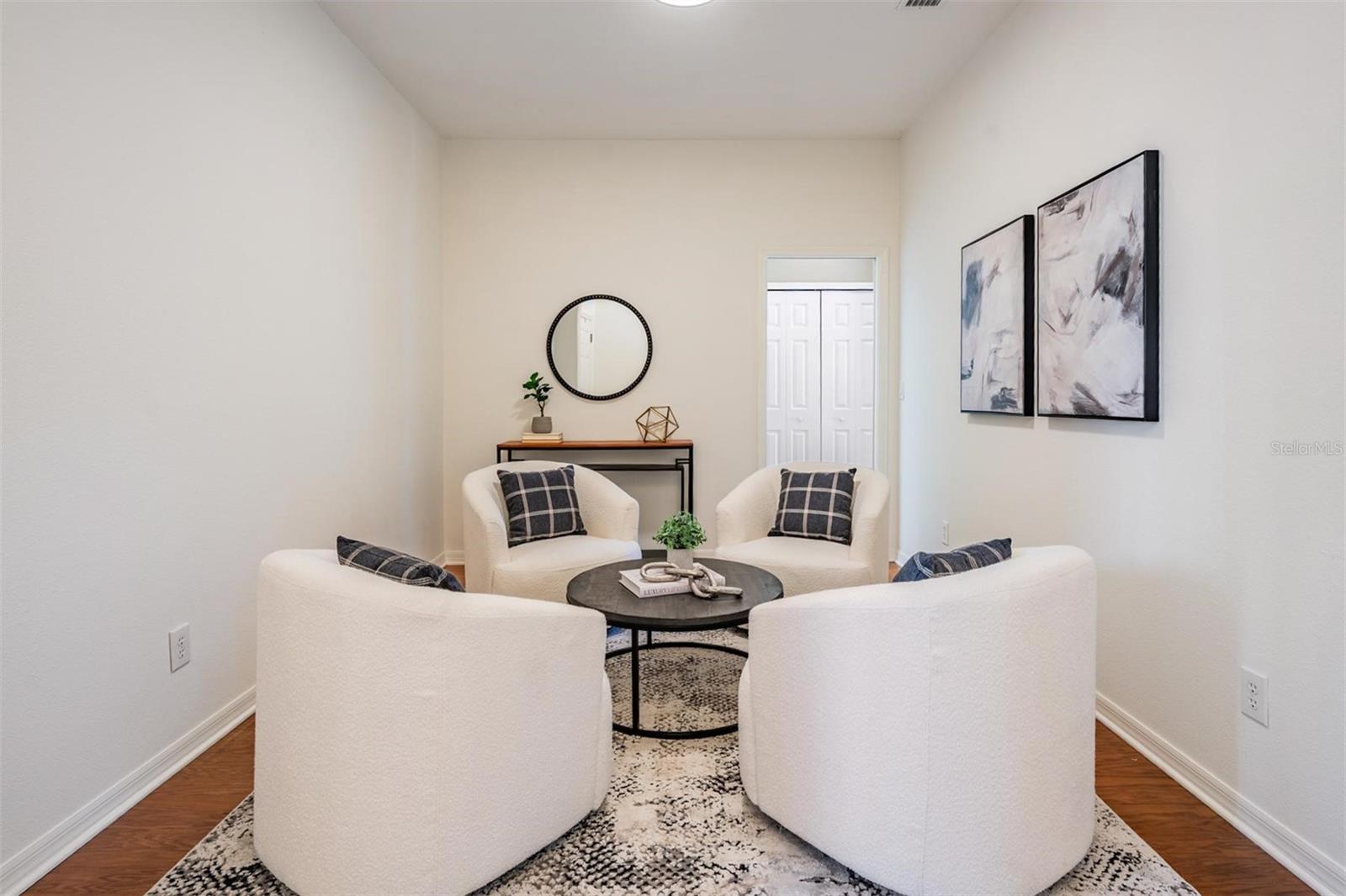 Image 7 of 39 For 9954 Jasmine Brook Circle