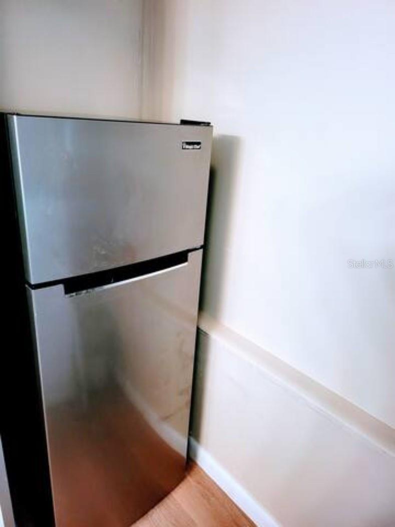 Image 5 of 9 For 6267 Hampton Drive N B