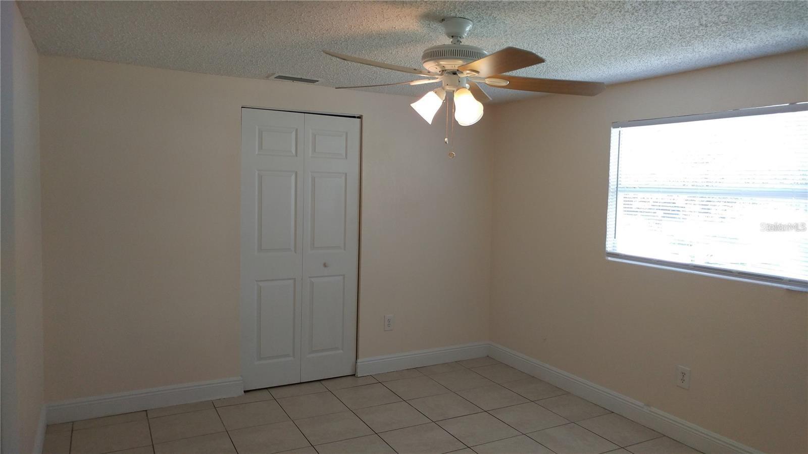 Listing photo id 10 for 1711 Sewaha Street