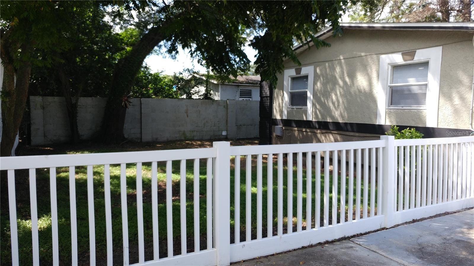 Listing photo id 1 for 1711 Sewaha Street