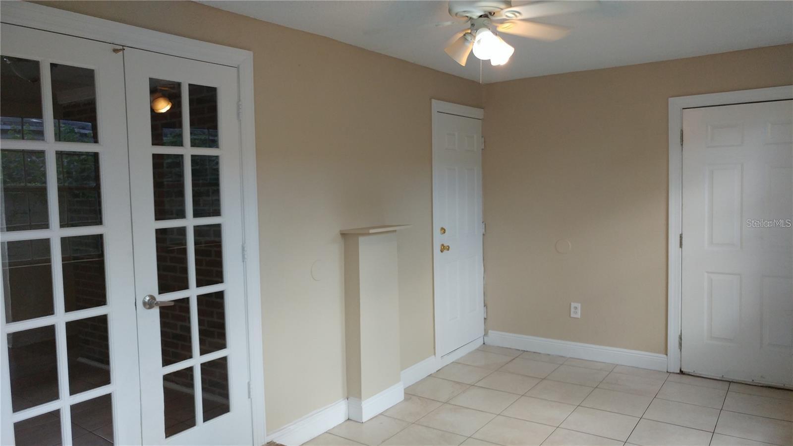 Listing photo id 5 for 1711 Sewaha Street