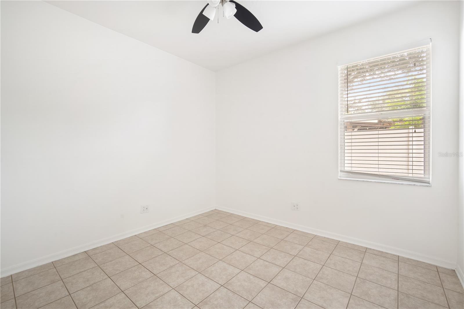 Image 17 of 23 For 615 Schooner Bay Court