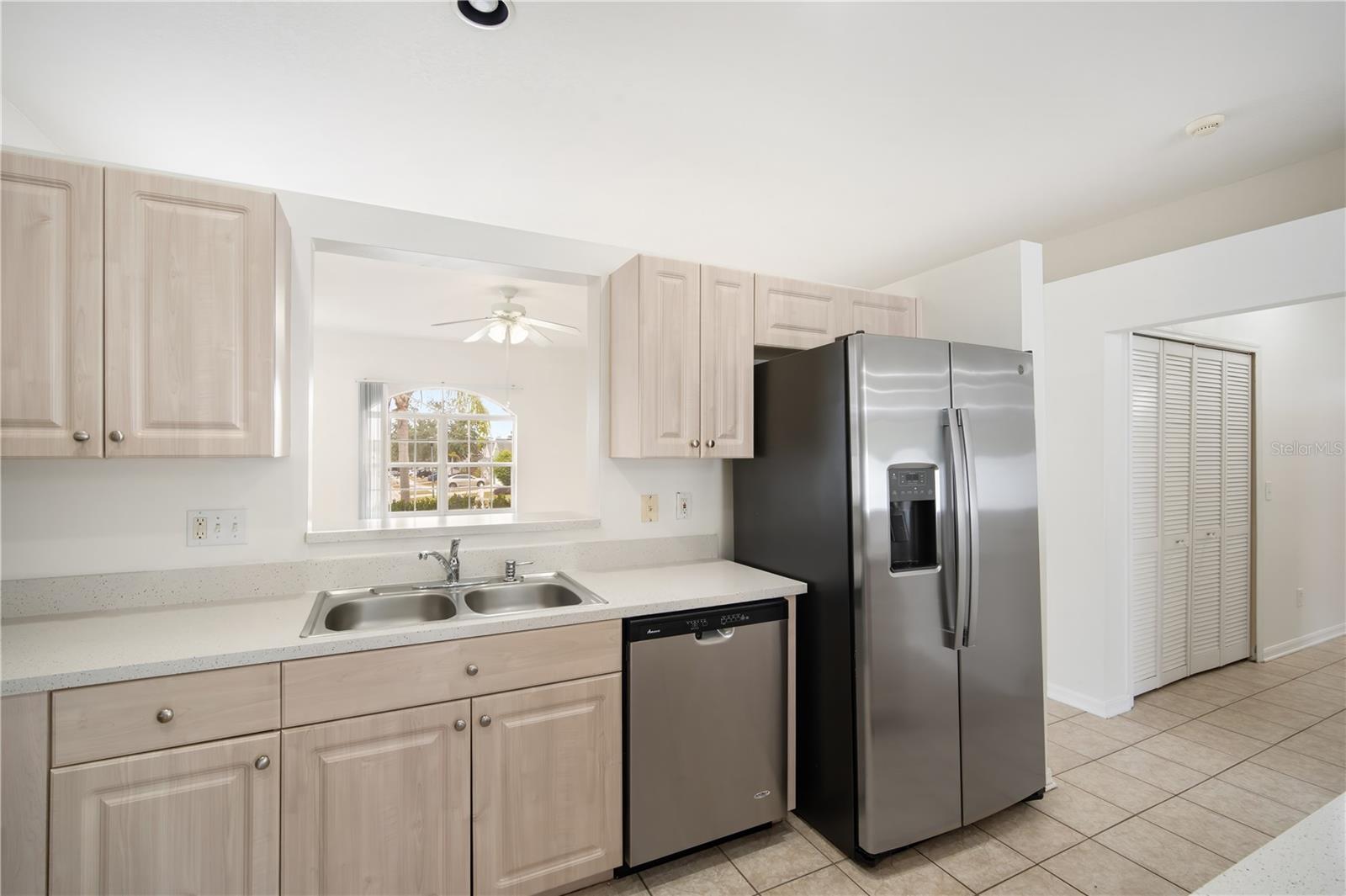 Image 9 of 23 For 615 Schooner Bay Court