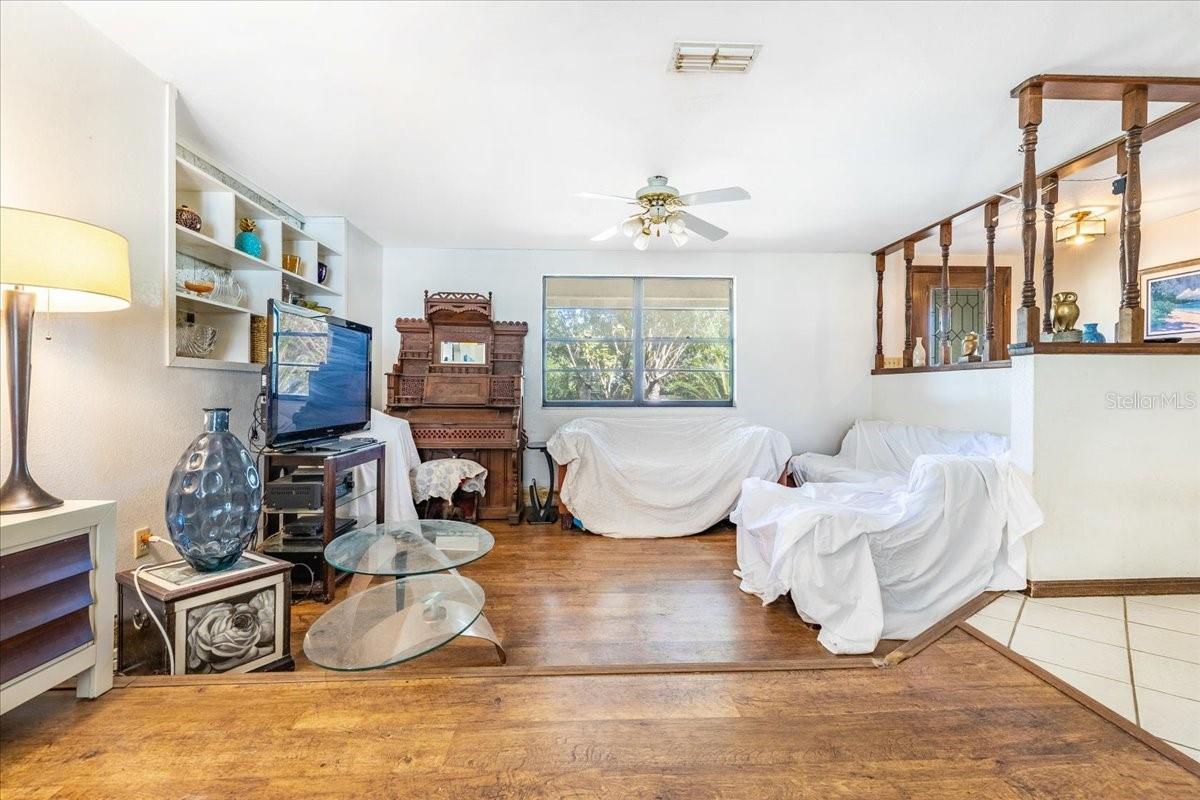 Image 19 of 43 For 12508 Palomino Court