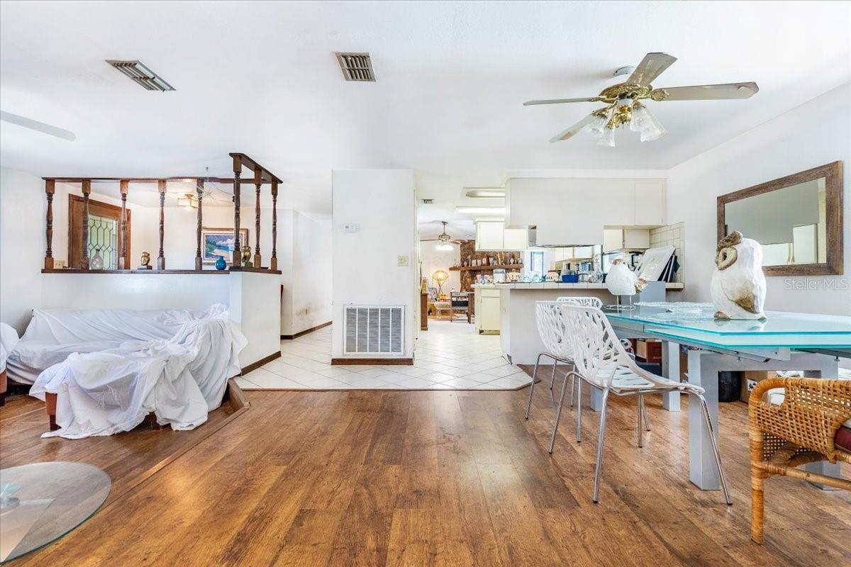 Image 21 of 43 For 12508 Palomino Court