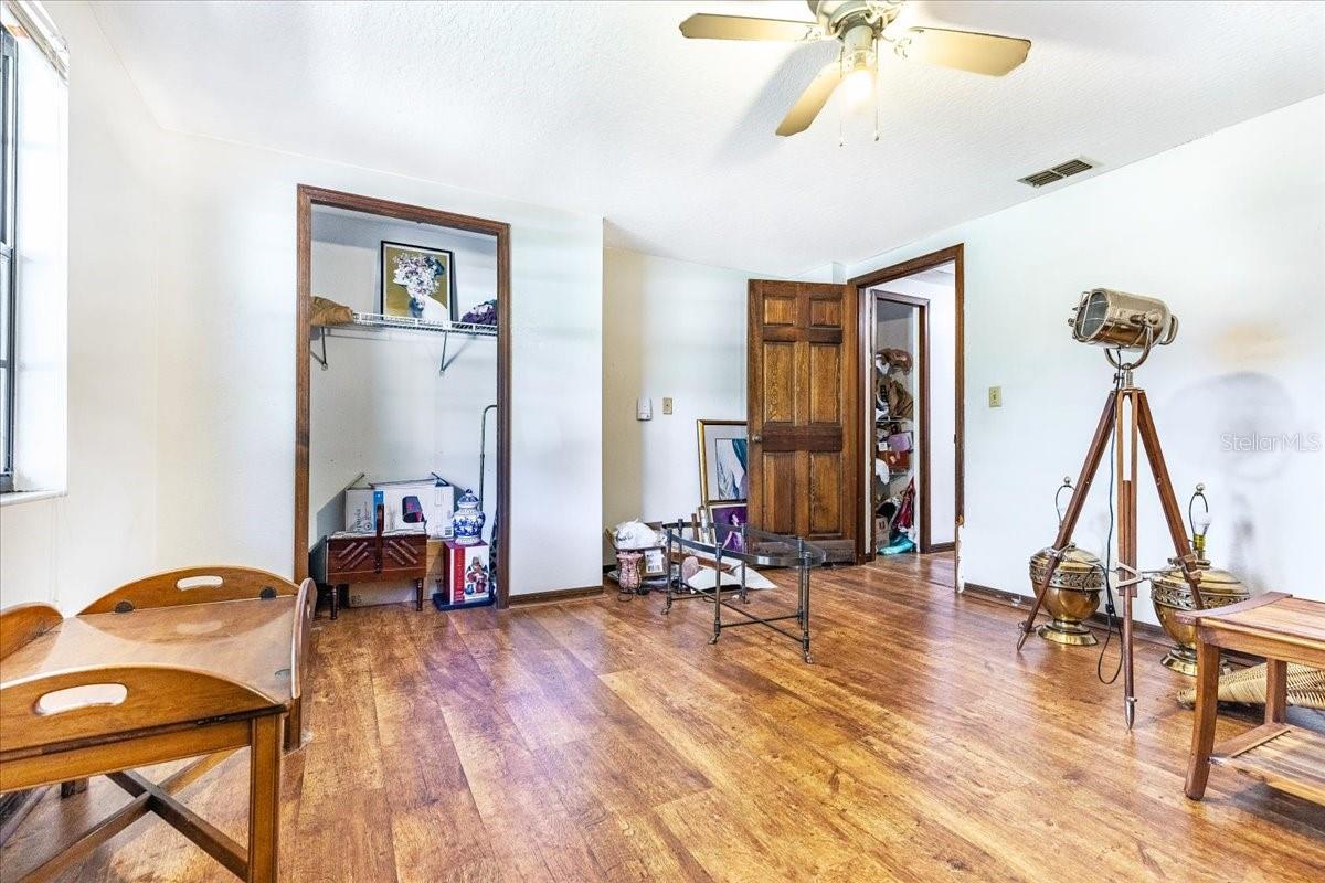 Image 24 of 43 For 12508 Palomino Court