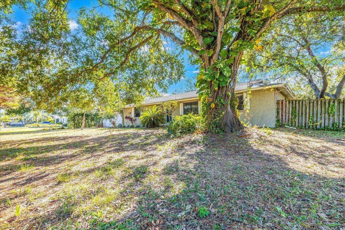 Image 5 of 43 For 12508 Palomino Court