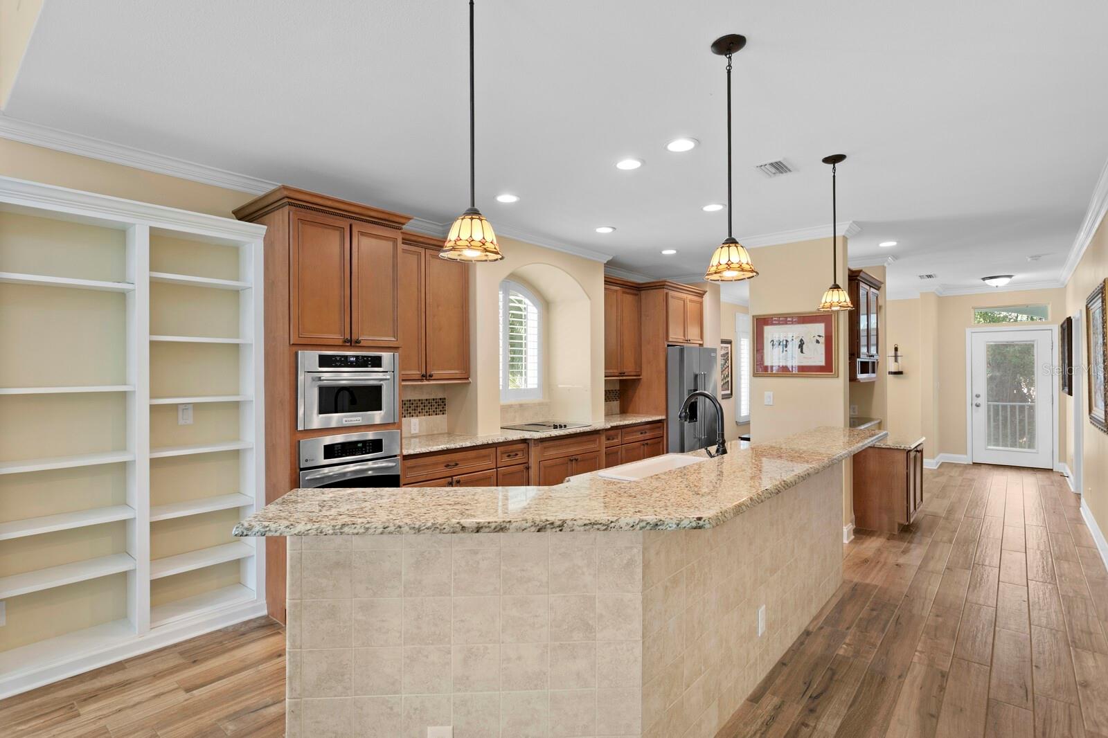 Image 17 of 90 For 117 6th Street