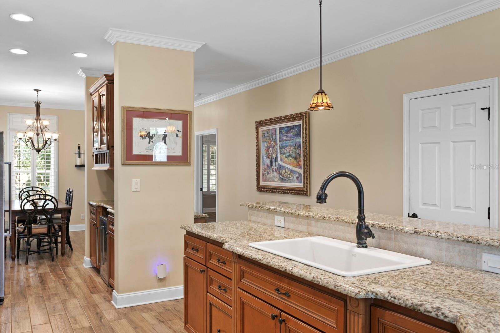 Image 19 of 90 For 117 6th Street