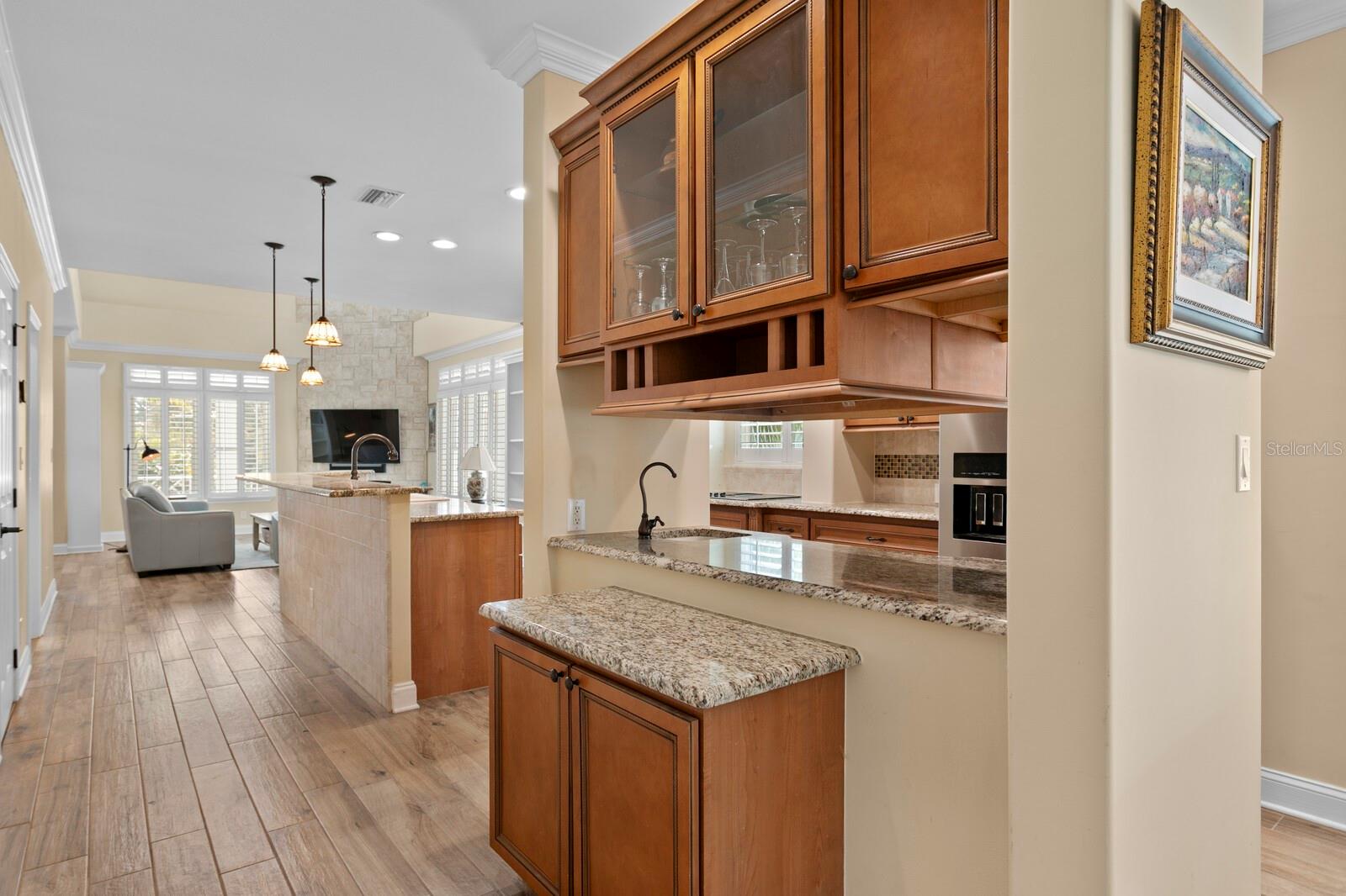 Image 21 of 90 For 117 6th Street