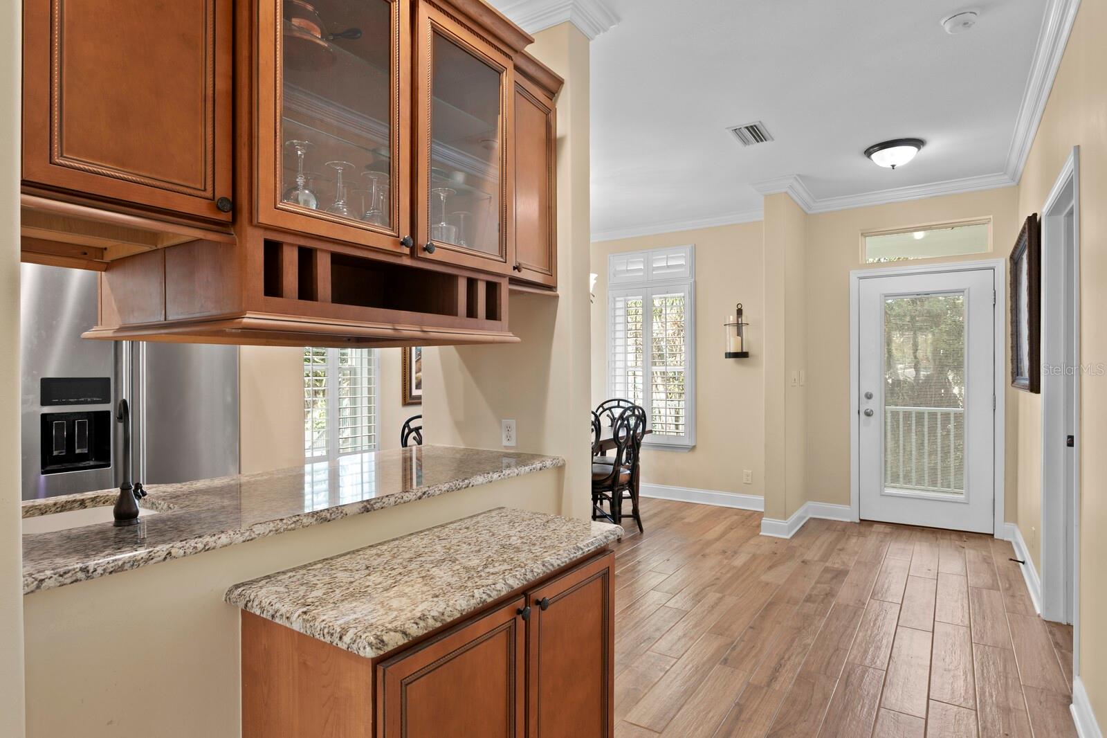 Image 25 of 90 For 117 6th Street