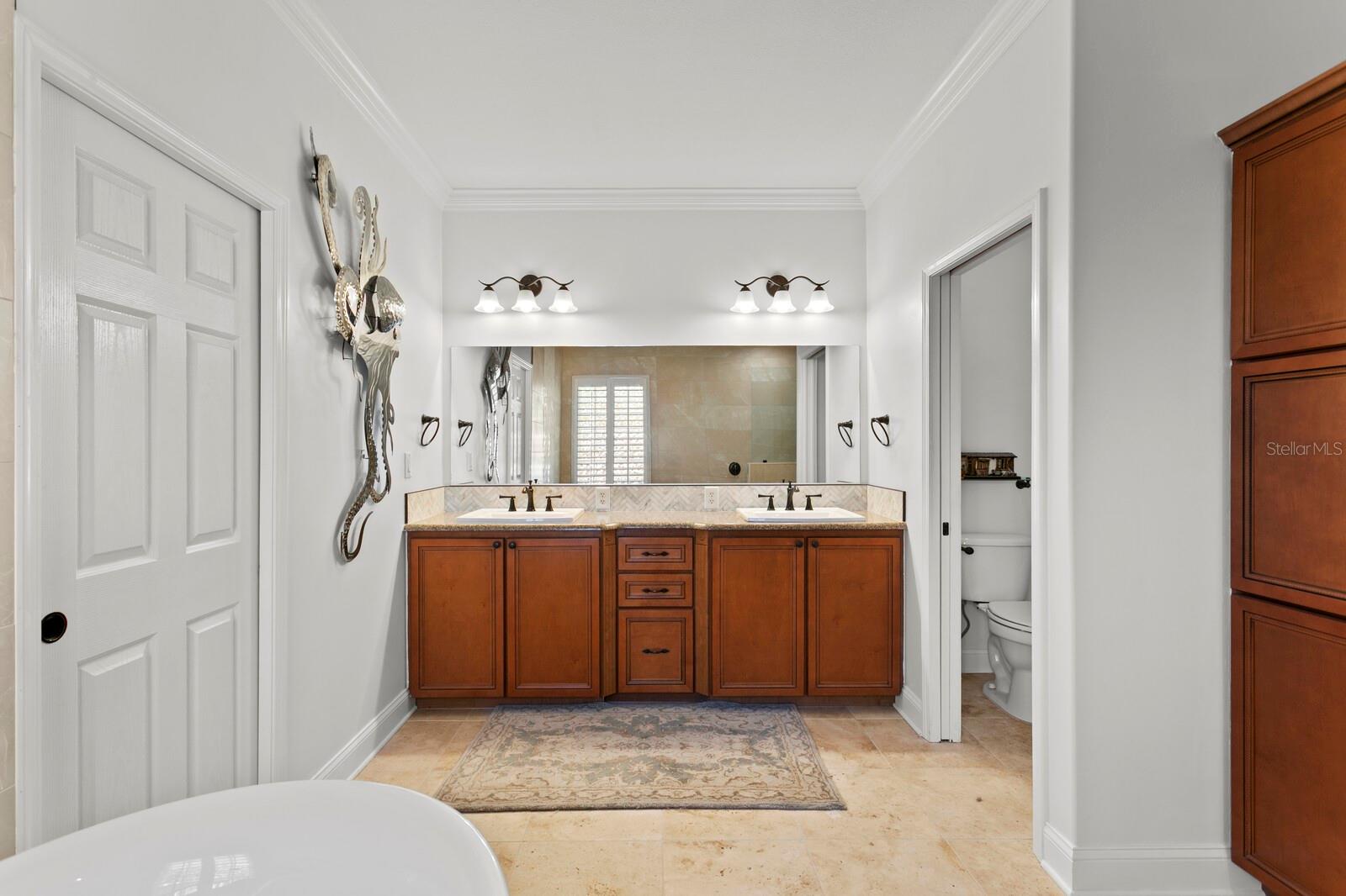 Image 33 of 90 For 117 6th Street