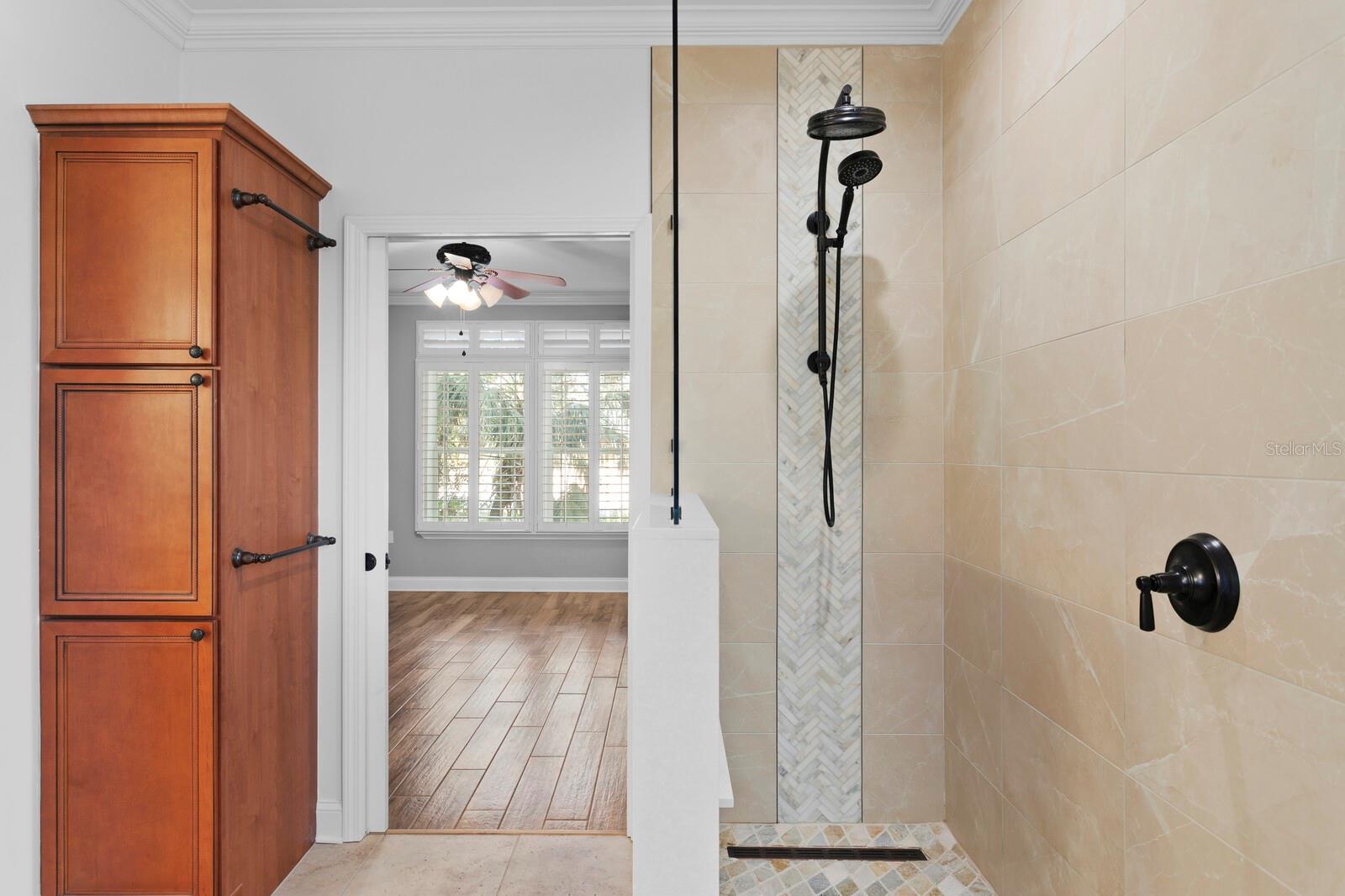 Image 34 of 90 For 117 6th Street