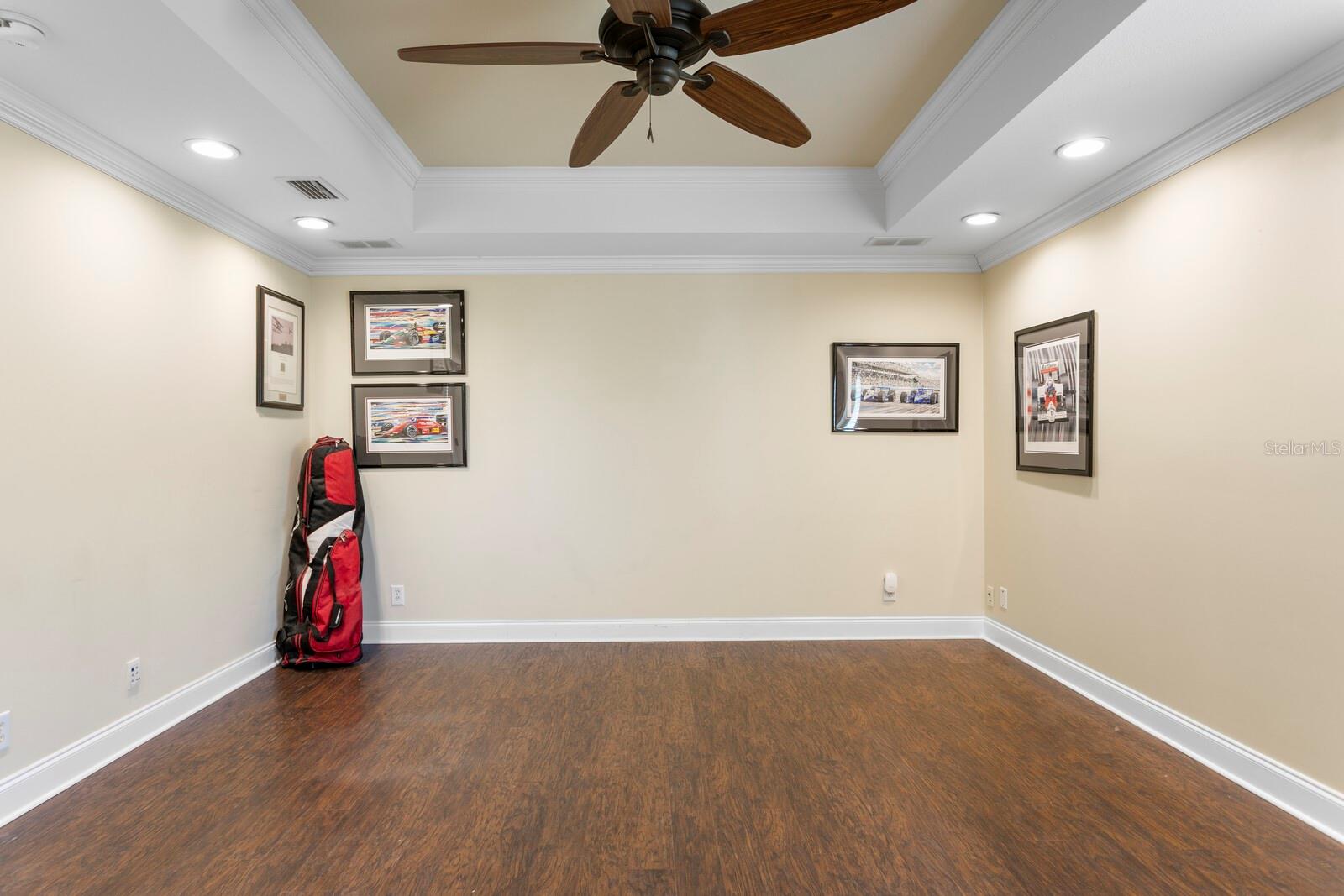 Image 45 of 90 For 117 6th Street