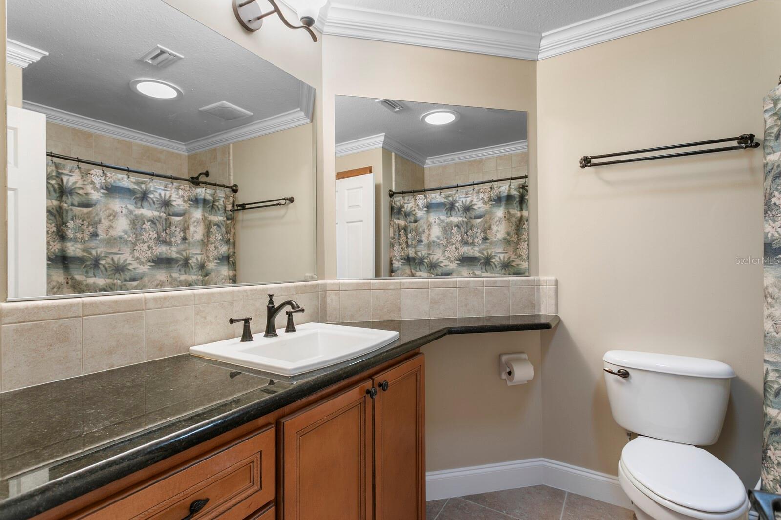 Image 51 of 90 For 117 6th Street