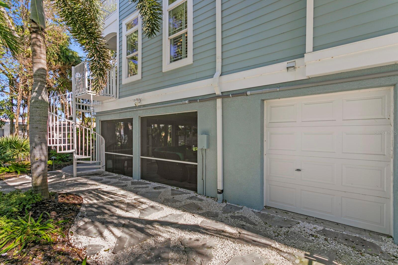 Image 64 of 90 For 117 6th Street