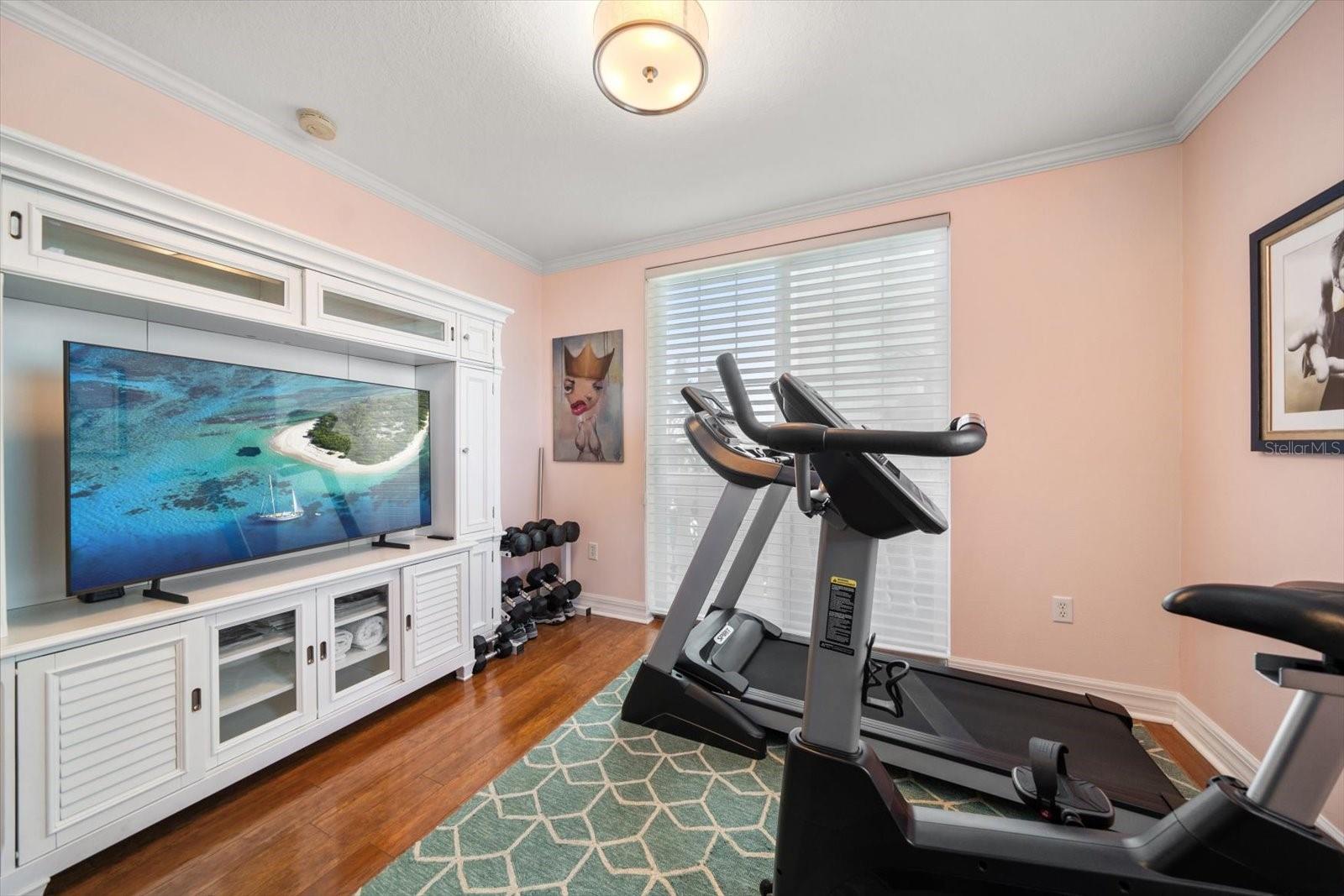 Image 19 of 30 For 200 Skiff Point 301