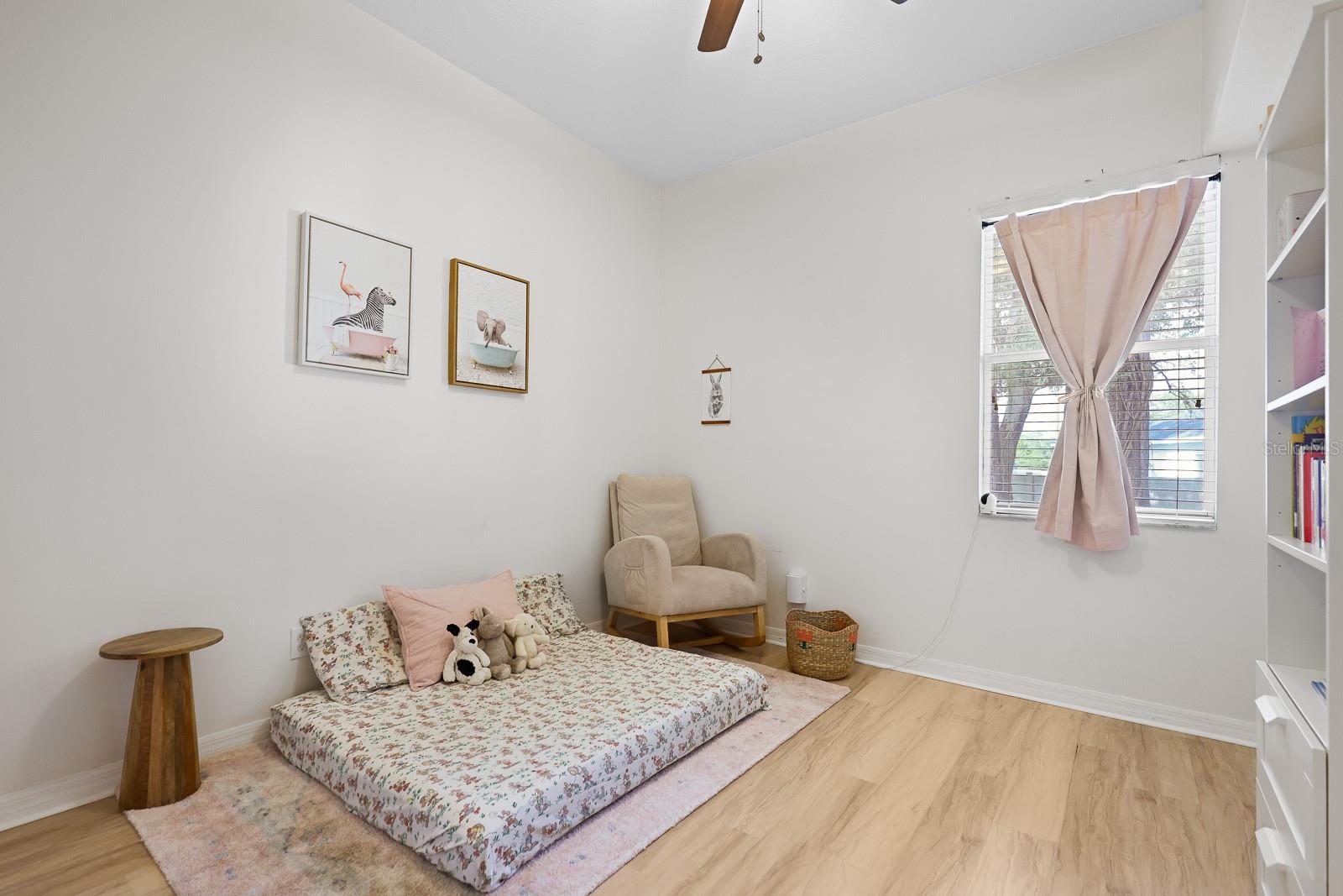 Listing photo id 17 for 228 Taylor Bay Lane