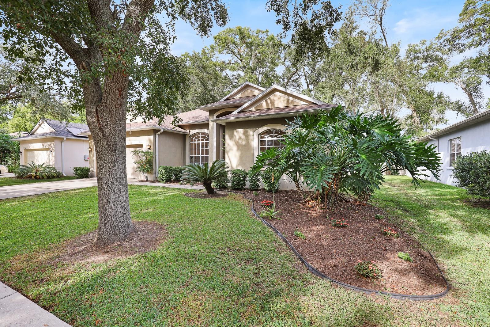 Listing photo id 24 for 228 Taylor Bay Lane