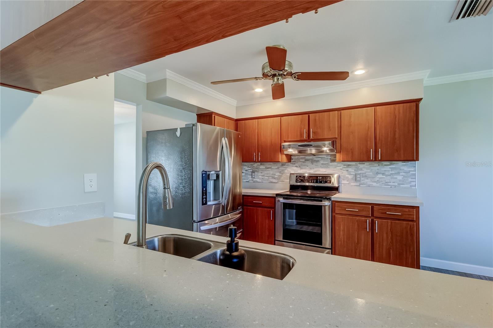 Image 12 of 52 For 5005 Pennsbury Drive