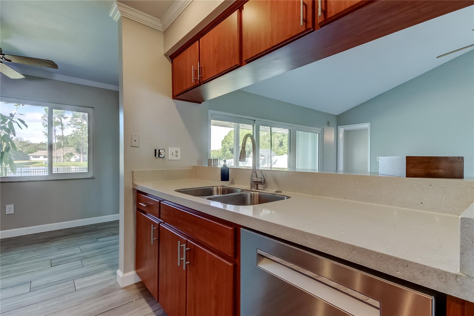 Image 14 of 52 For 5005 Pennsbury Drive