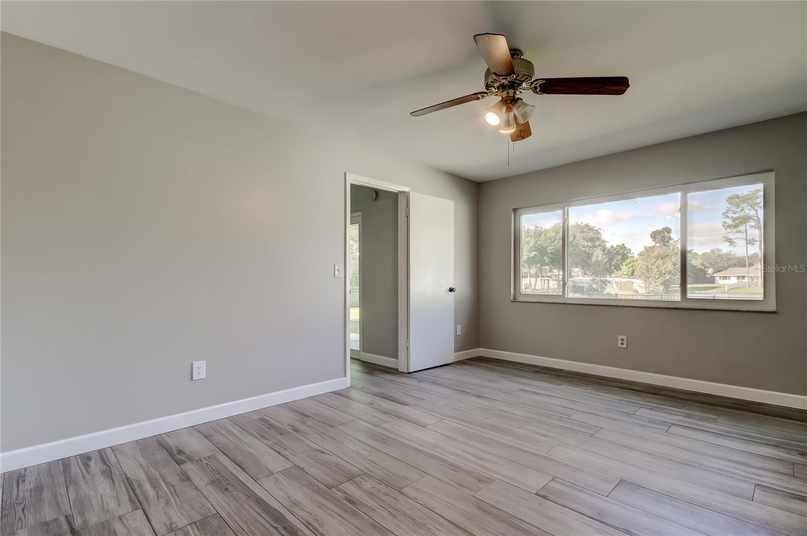 Image 26 of 52 For 5005 Pennsbury Drive