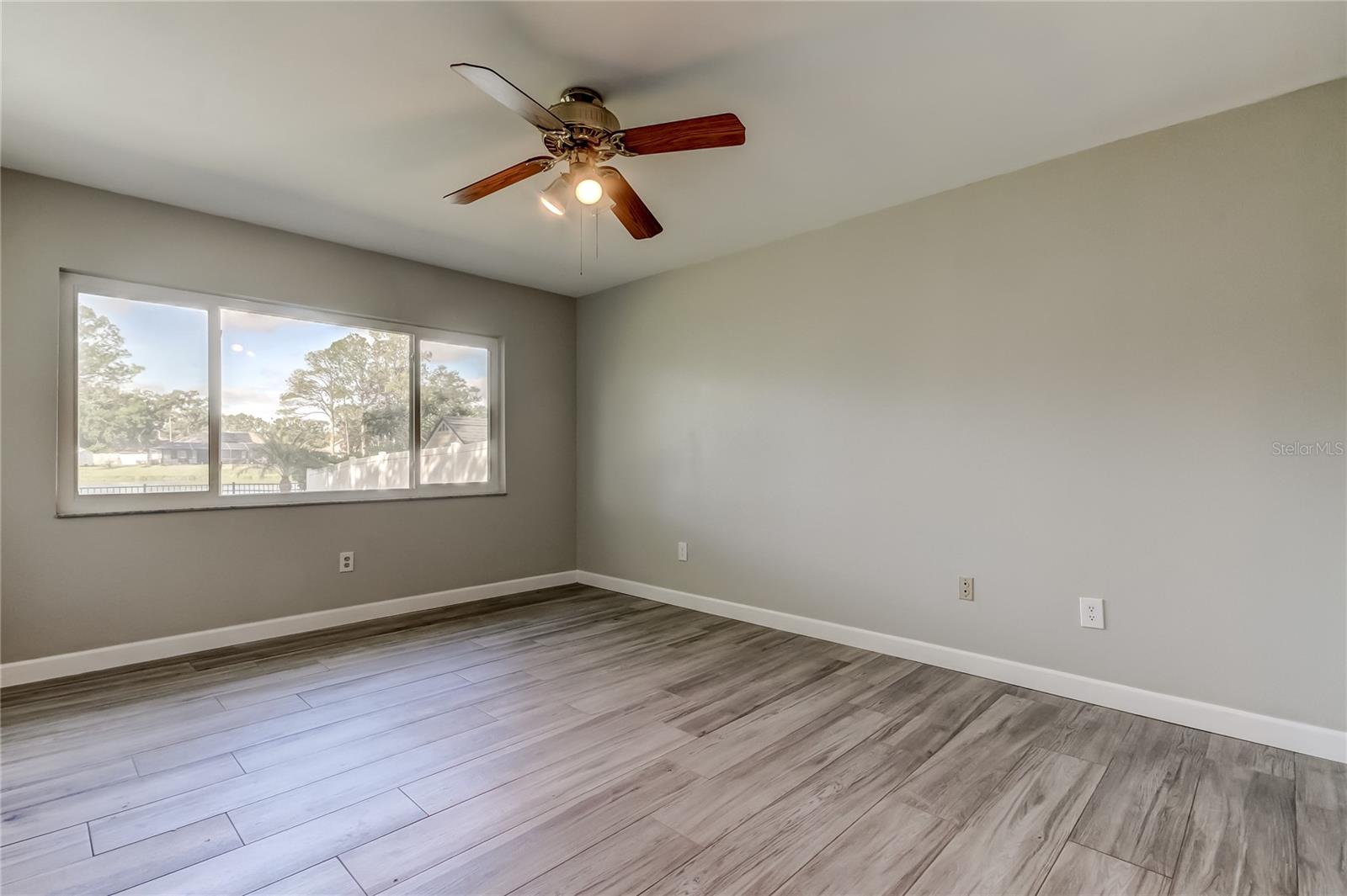 Image 27 of 52 For 5005 Pennsbury Drive