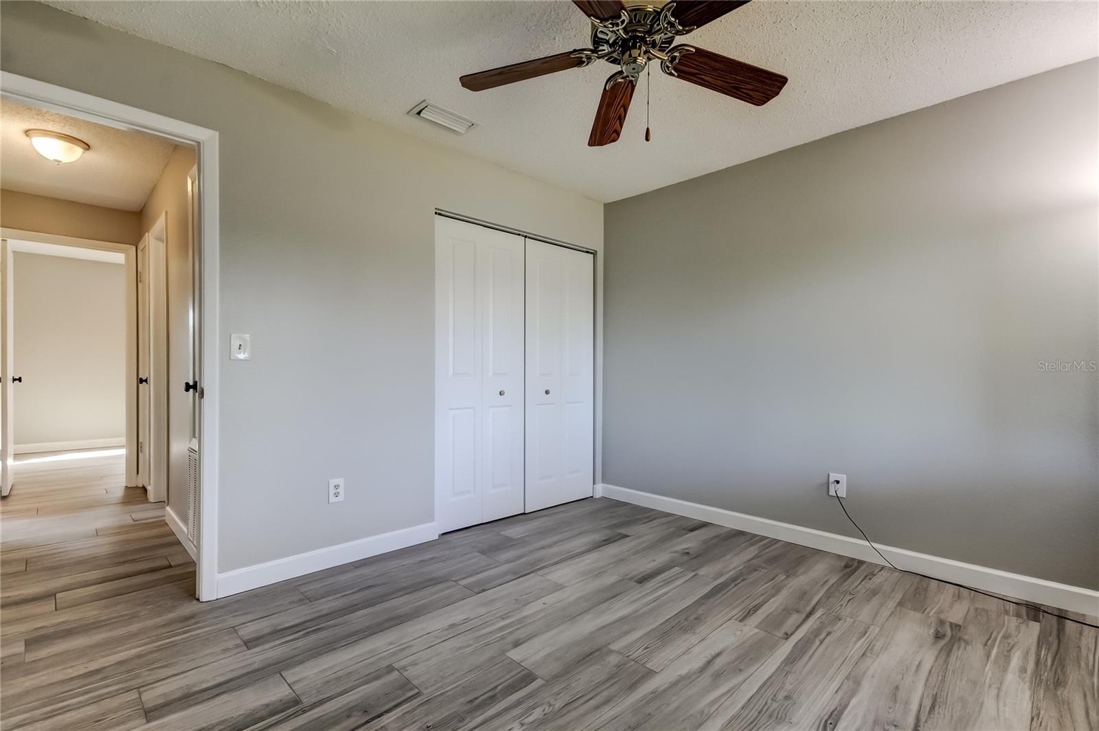 Image 34 of 52 For 5005 Pennsbury Drive