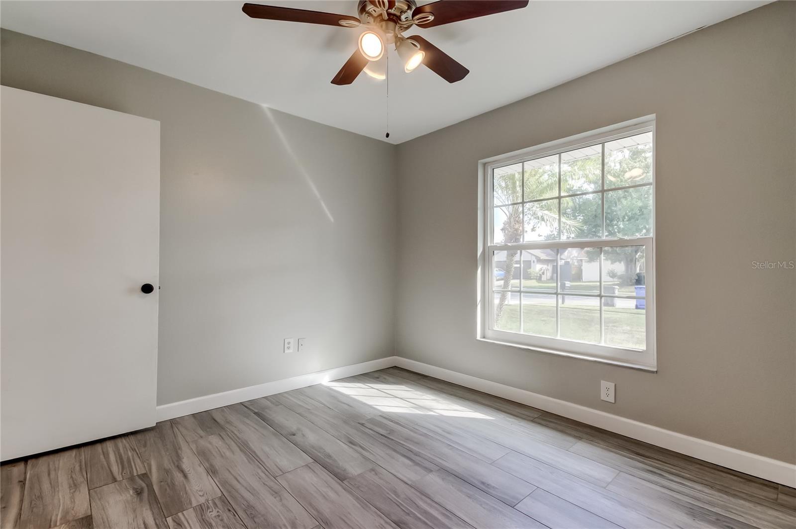 Image 40 of 52 For 5005 Pennsbury Drive