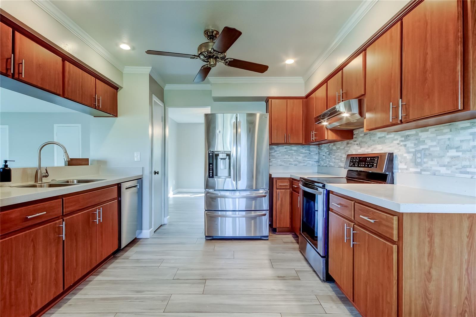 Image 8 of 52 For 5005 Pennsbury Drive