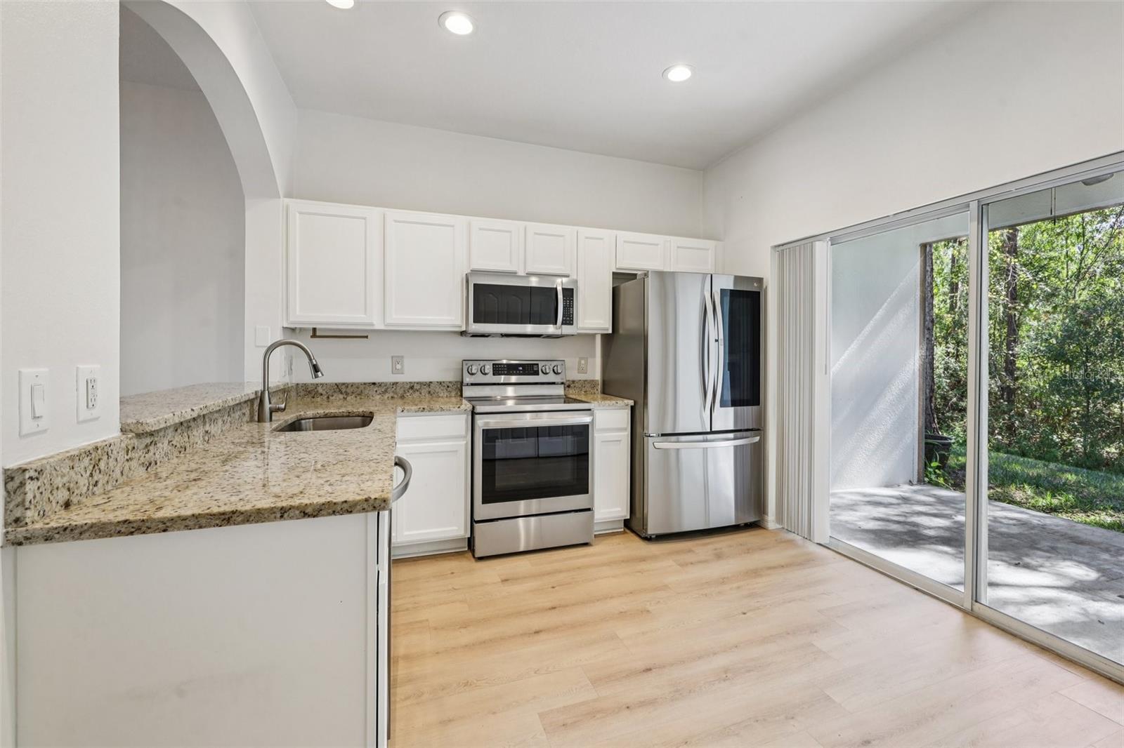 Image 10 of 60 For 31234 Claridge Place