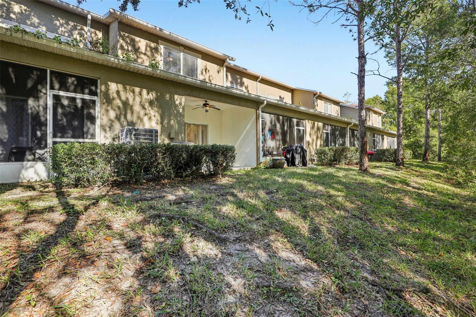 Image 18 of 60 For 31234 Claridge Place