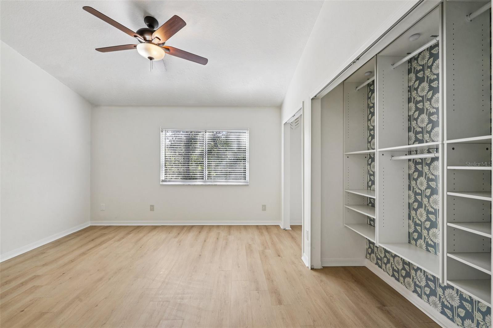 Image 23 of 60 For 31234 Claridge Place