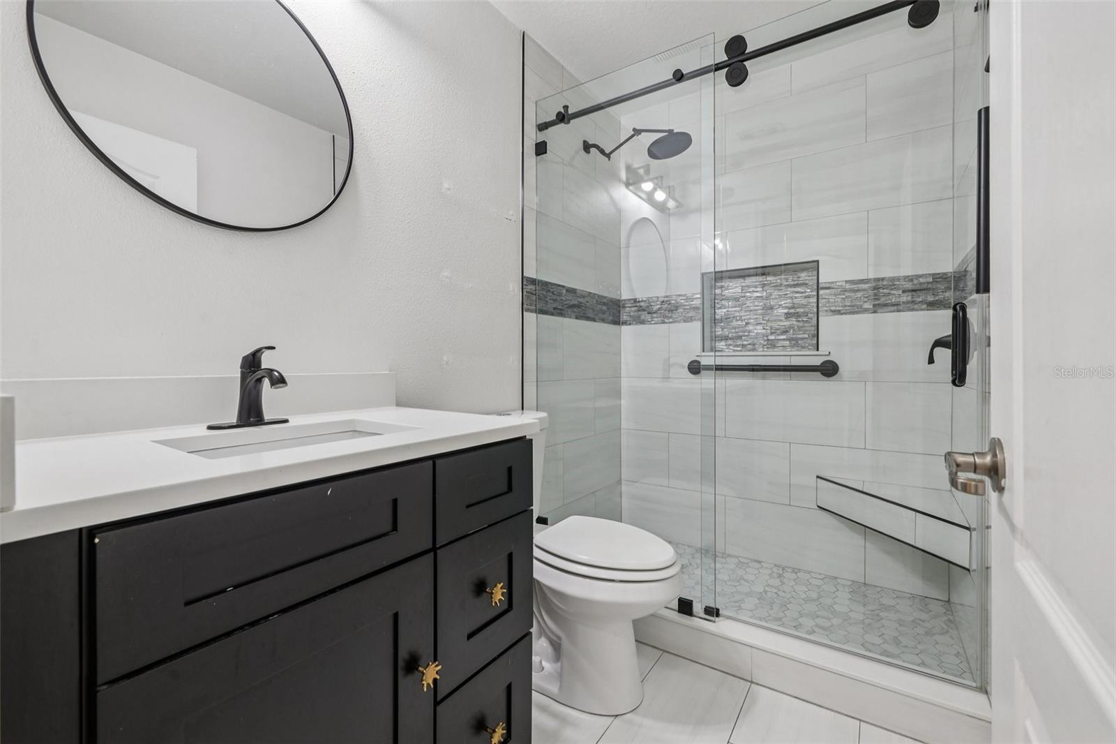 Image 25 of 60 For 31234 Claridge Place