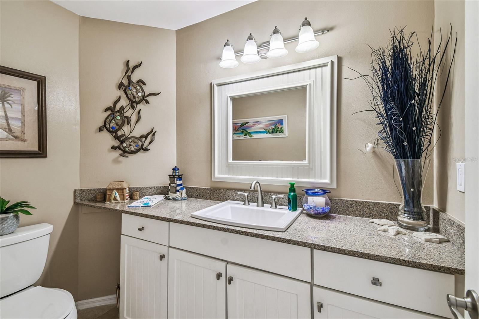 Image 16 of 38 For 3710 Tacon Street