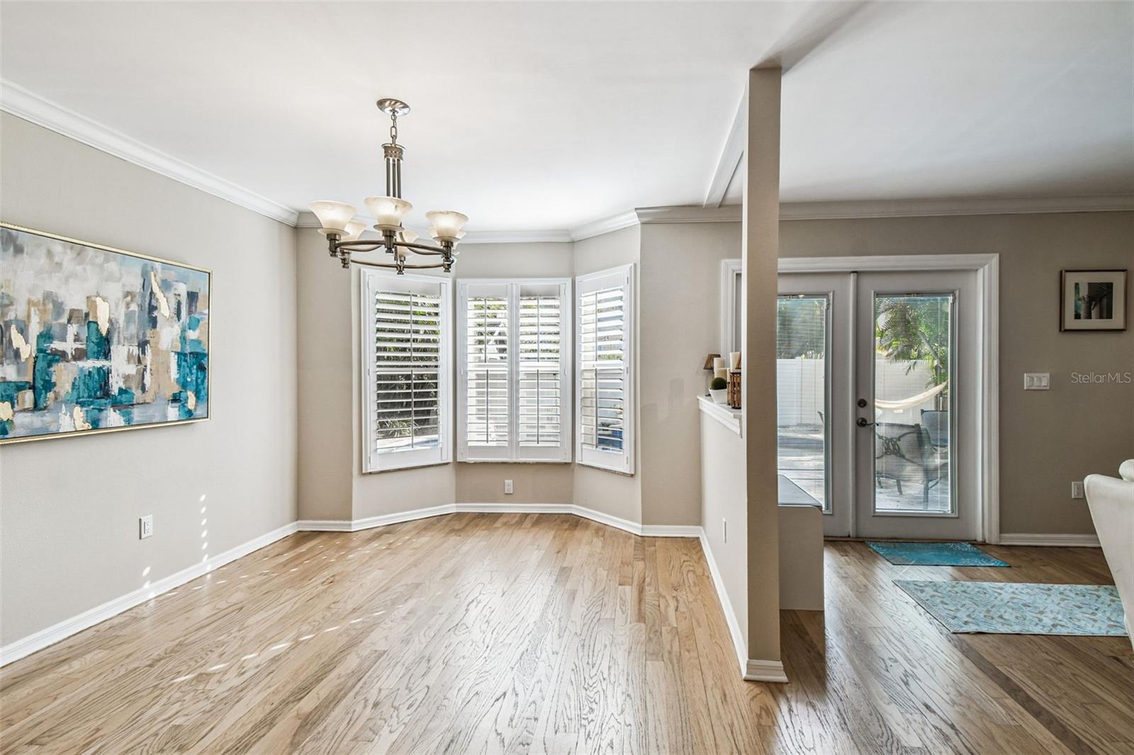 Image 8 of 38 For 3710 Tacon Street