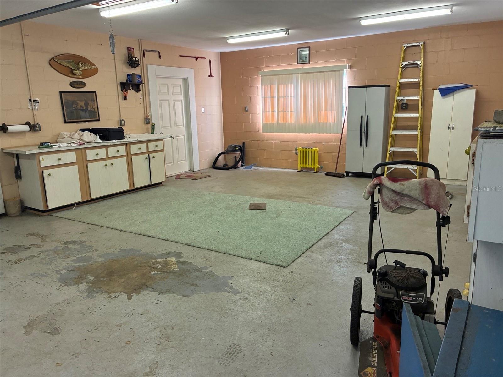 Image 18 of 19 For 13445 10th Street