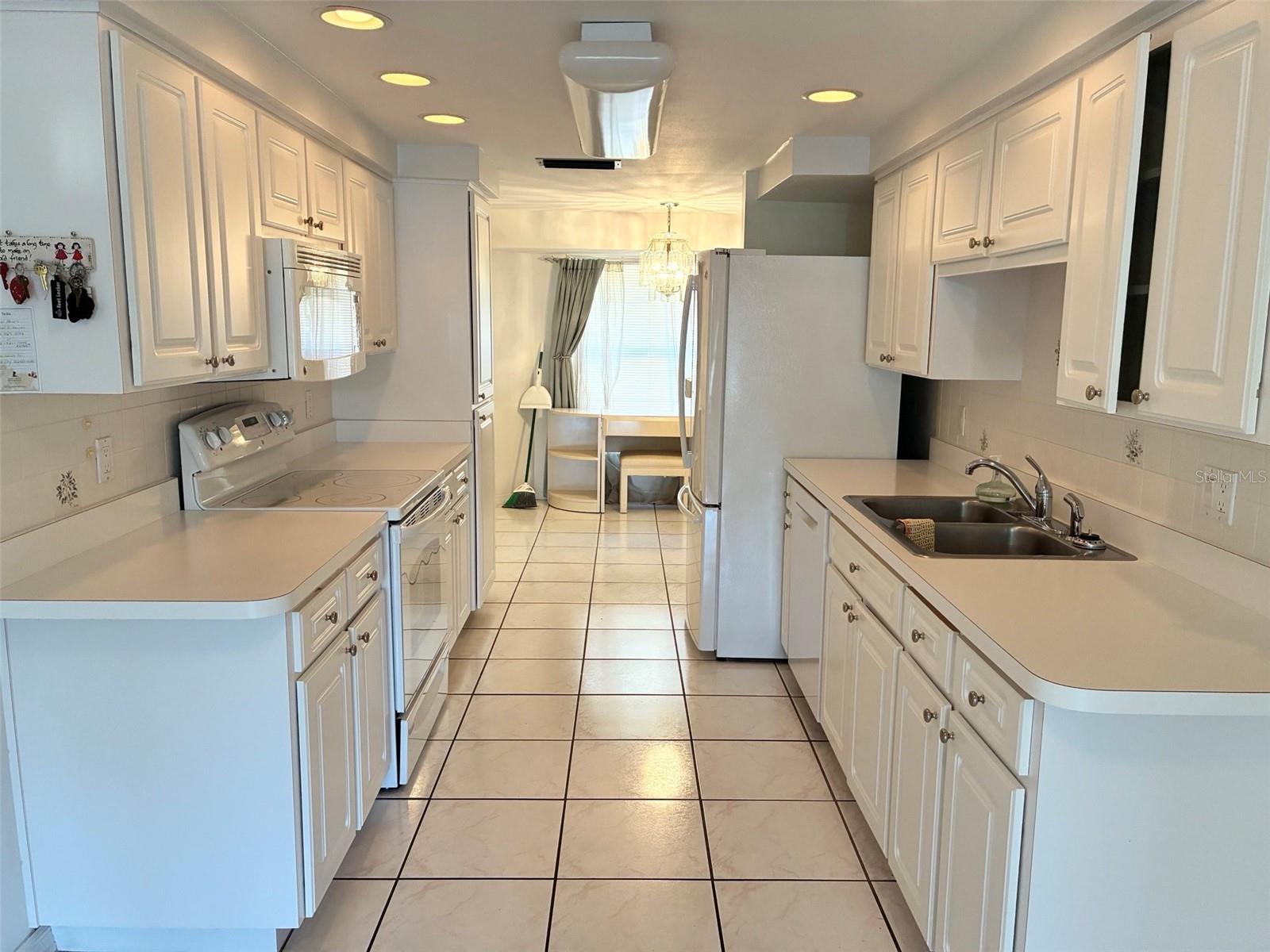 Image 3 of 19 For 13445 10th Street