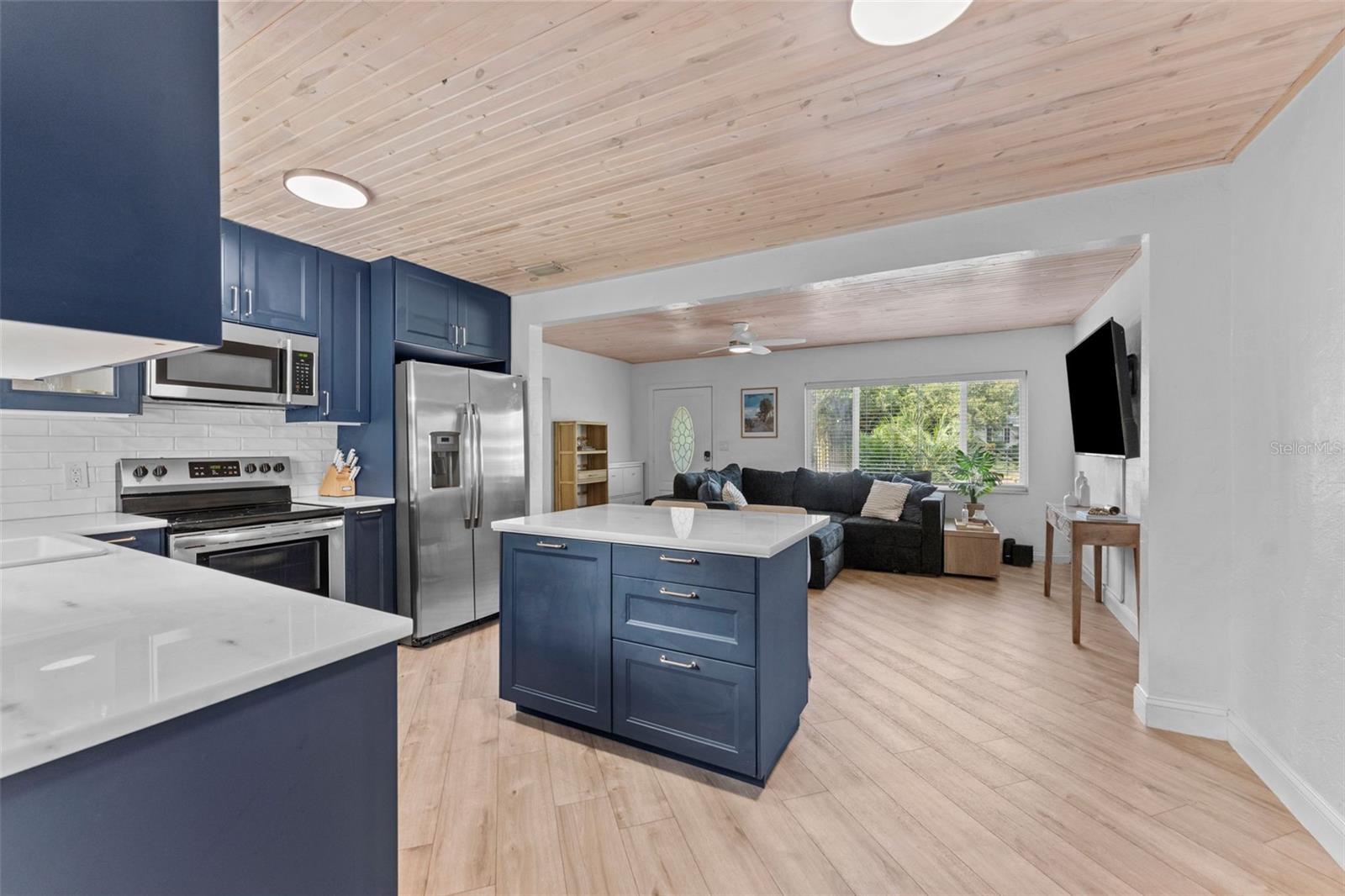 Image 12 of 34 For 2534 22nd Street S