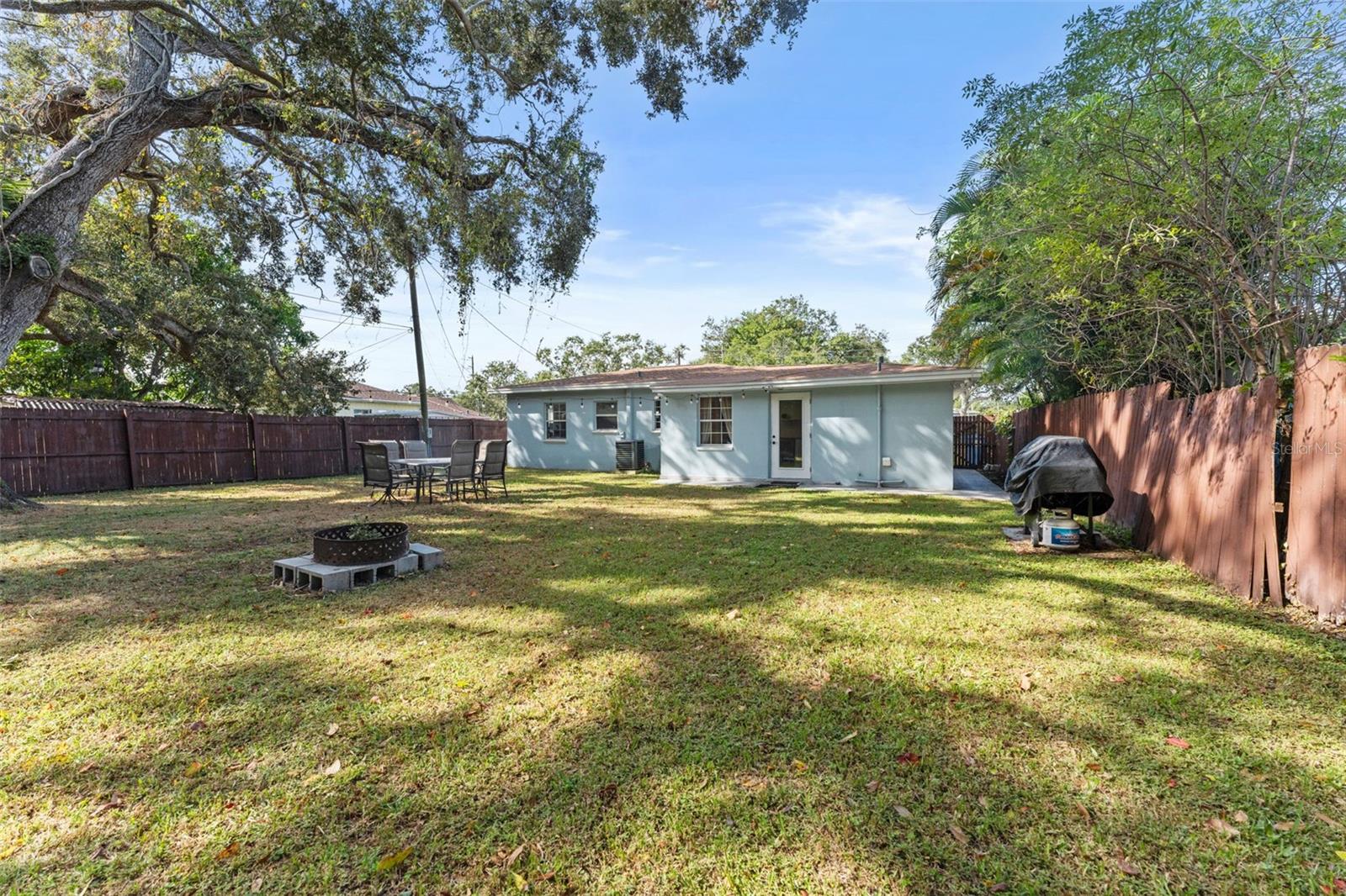 Image 27 of 34 For 2534 22nd Street S