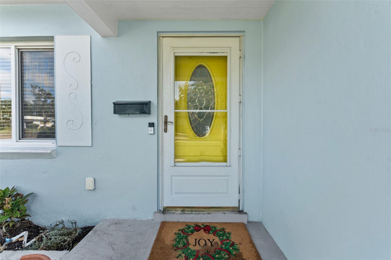 Image 5 of 34 For 2534 22nd Street S