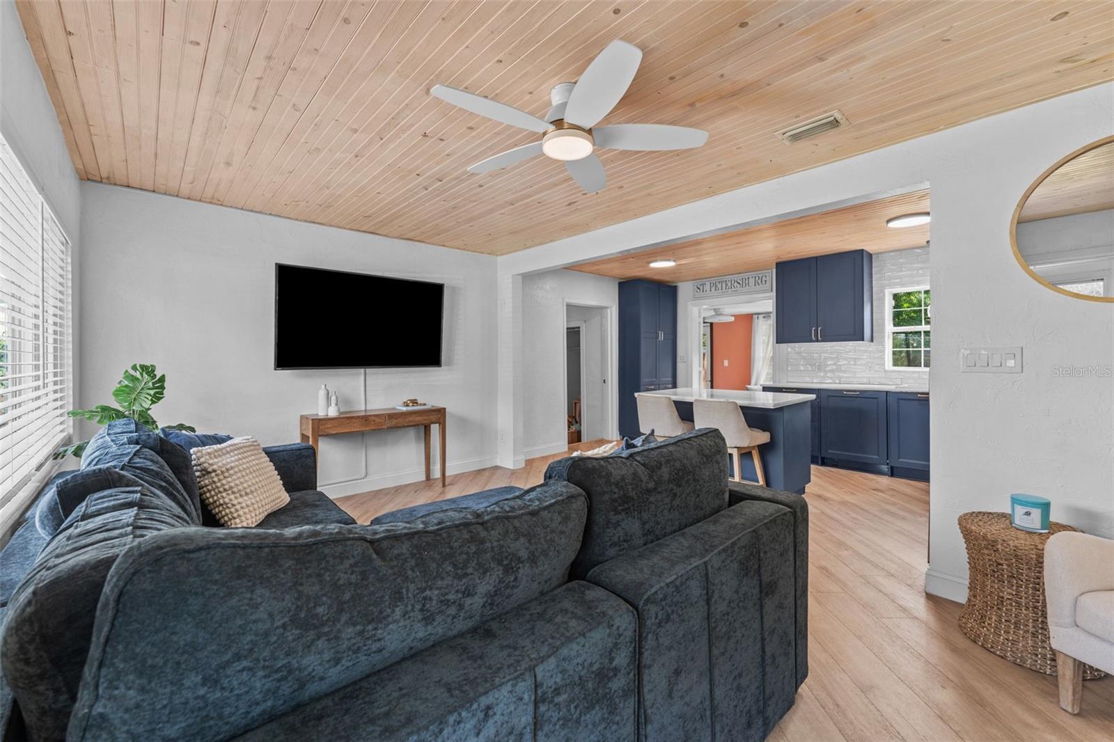 Image 8 of 34 For 2534 22nd Street S