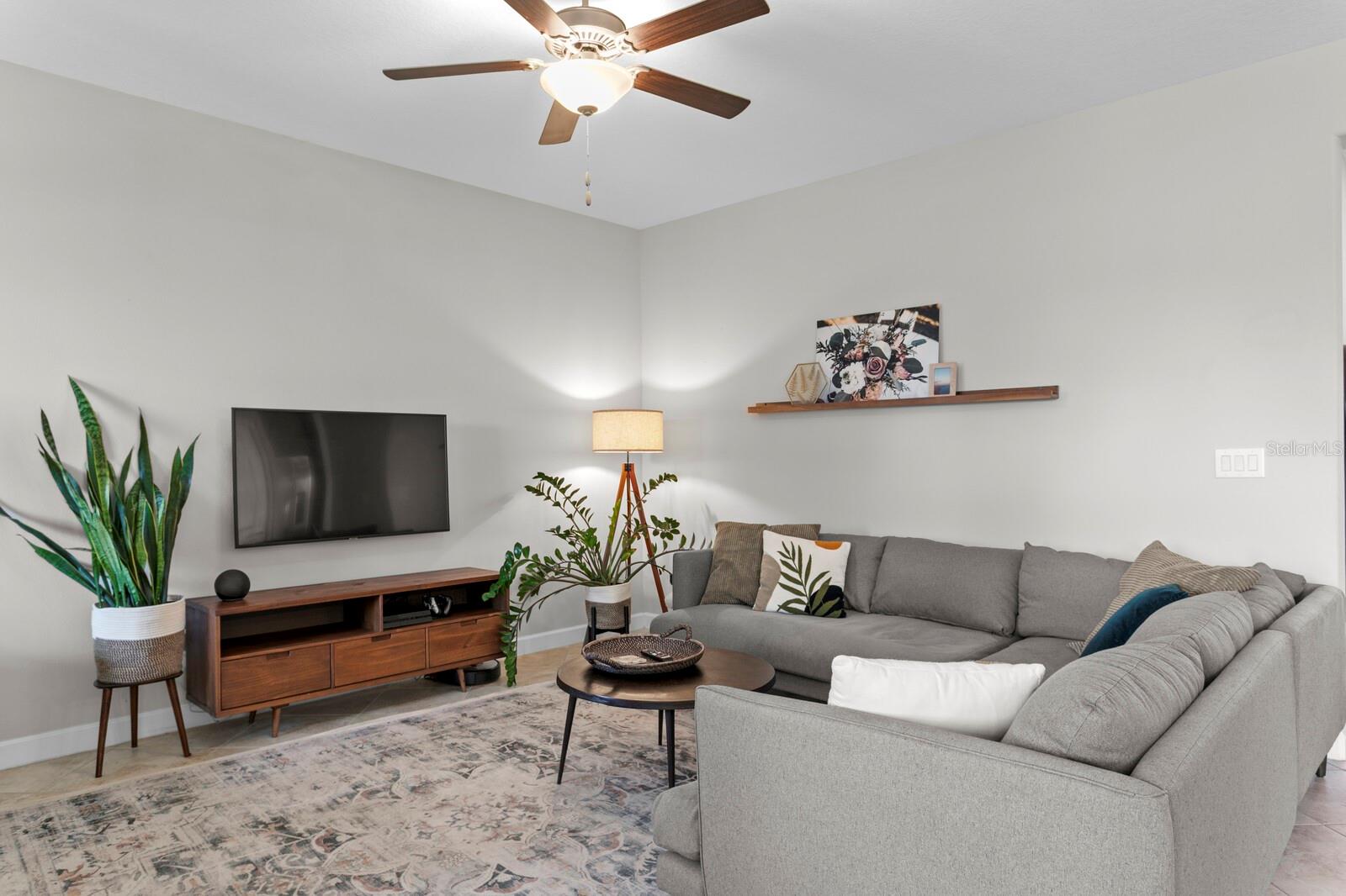 Listing photo id 9 for 11437 Chilly Water Court