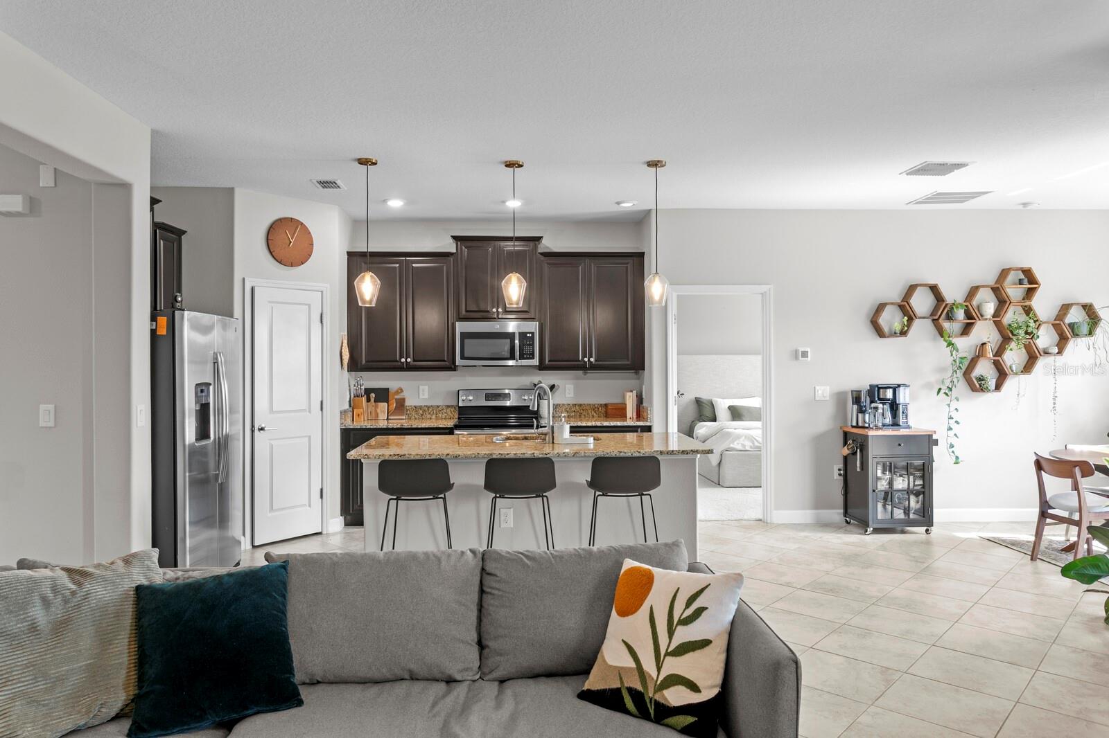 Listing photo id 11 for 11437 Chilly Water Court